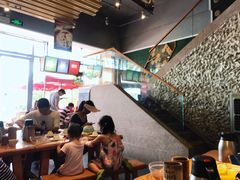 大堂-木屋烧烤(惠阳华润小径湾店)