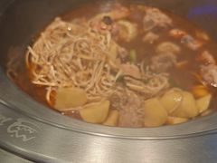 -山里屯铁锅炖·东北菜(康桥店)