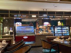 -半岛翡丽海鲜自助餐厅(观风亭店)