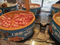 -龍歌自助小火锅(市南金茂湾店)