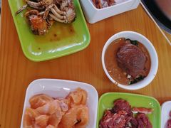 -养牛邓·潮汕牛肉海鲜自助火锅(广州店)