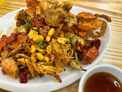 -老东镇啤酒屋海鲜加工·蒸汽海鲜·海鲜烧烤(台东店)