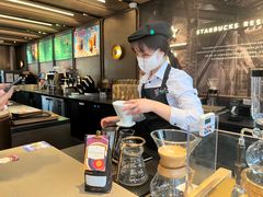-星巴克臻选(上海今潮8弄店)