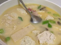 -悦融琥珀·京鲁菜·海味珍品(西单店)