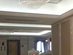 -沪华海鲜大酒楼(南汇店)