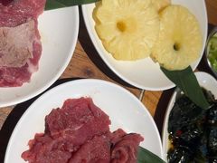 -小花花炭火烤肉·十五年延吉风味(左家庄店)