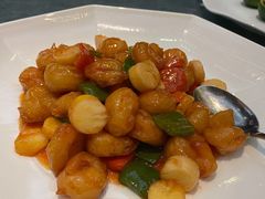 宫保咕噜虾球-世博源公馆·本帮融合菜·主题包厢·江景餐厅