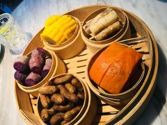 剁椒鱼头-云梦庭·剁椒鱼头(银泰中心in99店)