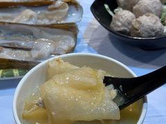 -鲜入围煮花胶鸡海鲜火锅