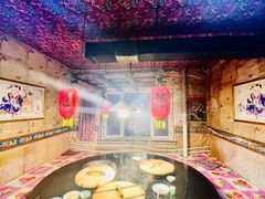 -鱼窝棚柴火铁锅炖(富山屯店)