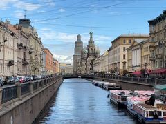 -滴血救世主教堂