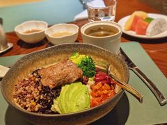 -云庭咖啡厅· 中航泊悦酒店(虹桥T2店)