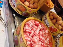 -龍歌自助小火锅(市南金茂湾店)