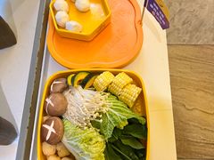 -润园四季椰子鸡火锅(卓越INTOWN店)