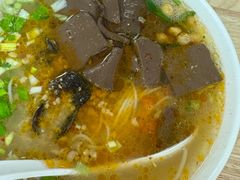 烫面-官亭路小吃一条巷