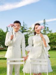 -二十一世纪婚纱摄影(省府前街店)