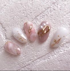 -Pink You美甲美睫纹绣定制中心