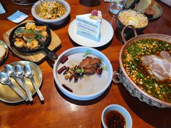 -SHAN山(前滩太古里店)