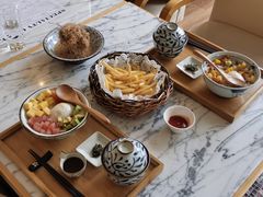 -自由之丘