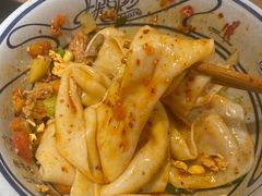 -陇上秦轩西安biangbiang面(朝龙汇店)
