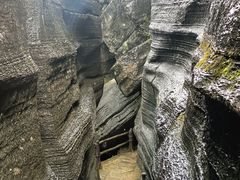 -梭布垭石林景区