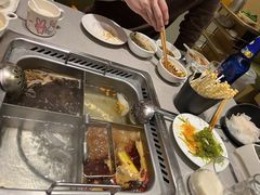 -海底捞火锅(宝龙广场夜宵主题店)