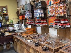 -嘉凌码头·重庆特产手工火锅底料(洪崖洞九楼店)