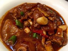 -霄汉牛三鲜湖北砂锅菜(万松园2店)