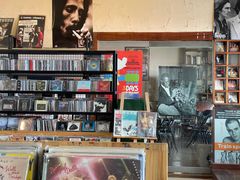 -麦田书店(国防路店)