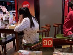 -何记花甲(海岸城旗舰店)