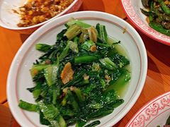 -蛮佬拾·乡里土菜馆(河西王府井店)
