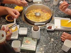 -一席地·本地鸡窝·杭帮鸡火锅(萧山银隆百货店)