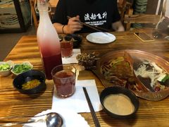 -江湖餐厅–重庆九宫格老火锅