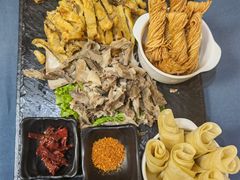-伊带伊路新疆美食府(呼家楼店)