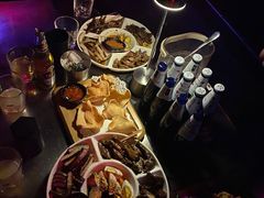 -简奥斯汀·赫本酒吧