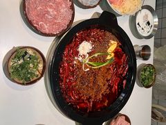 -卤校长老火锅(杨家坪直营店)
