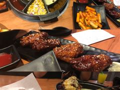 -肥肥虾庄·金牌油焖大虾(杨园滨江时代walk店)