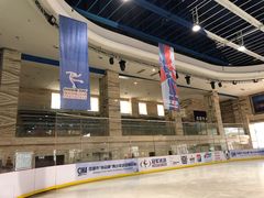 -冠军冰场(环球中心店)