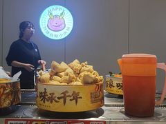 -龍歌自助小火锅(芝罘万达店)