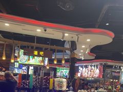 -四海一家自助餐(益田假日广场店)