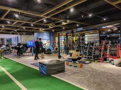 -银吉姆健身(恒隆馆)