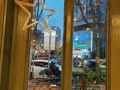 -玛格萝妮比萨屋(陆家浜路店)