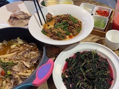 -香山湖家家宴(中山陵店)