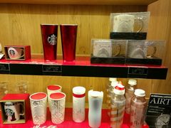 -星巴克臻选(莘庄仲盛店)