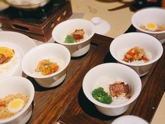 三口饭-穹六人间 people 6(岳阳路店)