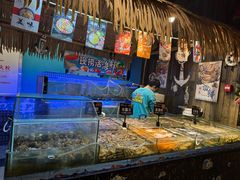 -领鲜活海鲜榴莲自助火锅(东门店)