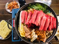 部队锅-MI WU FACTORY米屋美食工厂餐厅(绿地店)