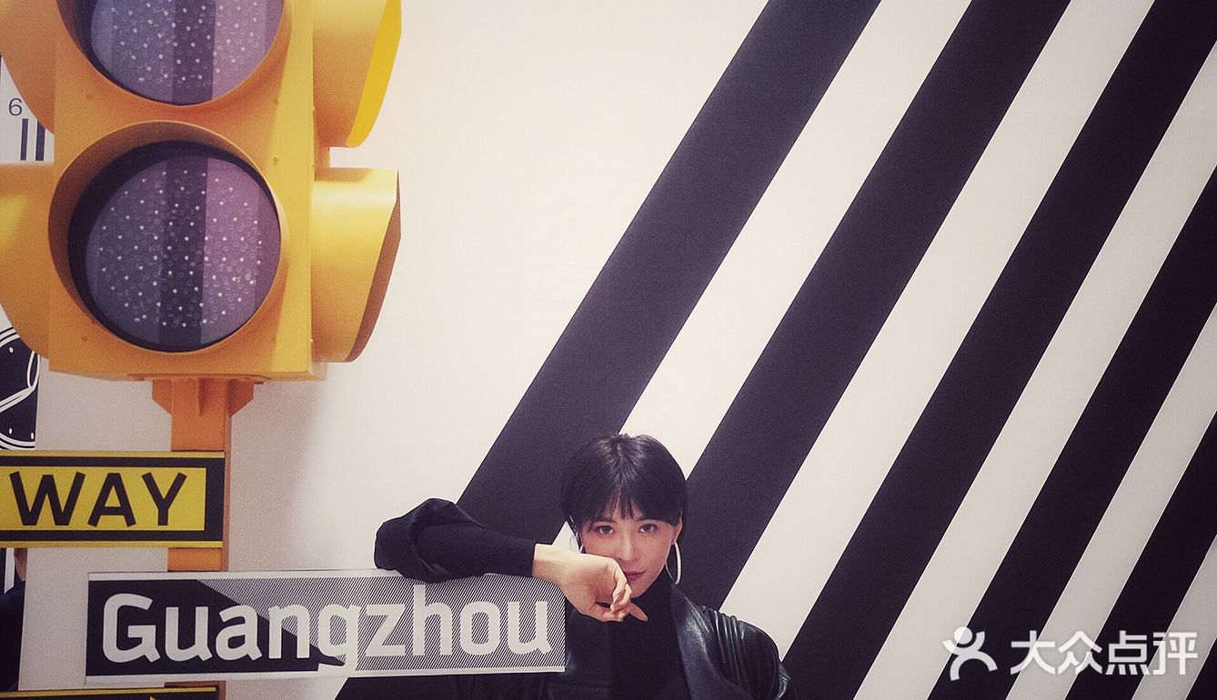 广州最值得去的展 | 浸入式艺术展·「拾自路口」