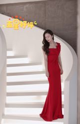 -童画全球婚纱艺术馆