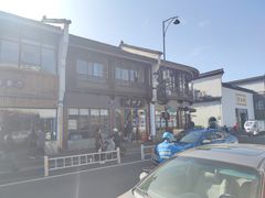 -东伊顺(高银街店)